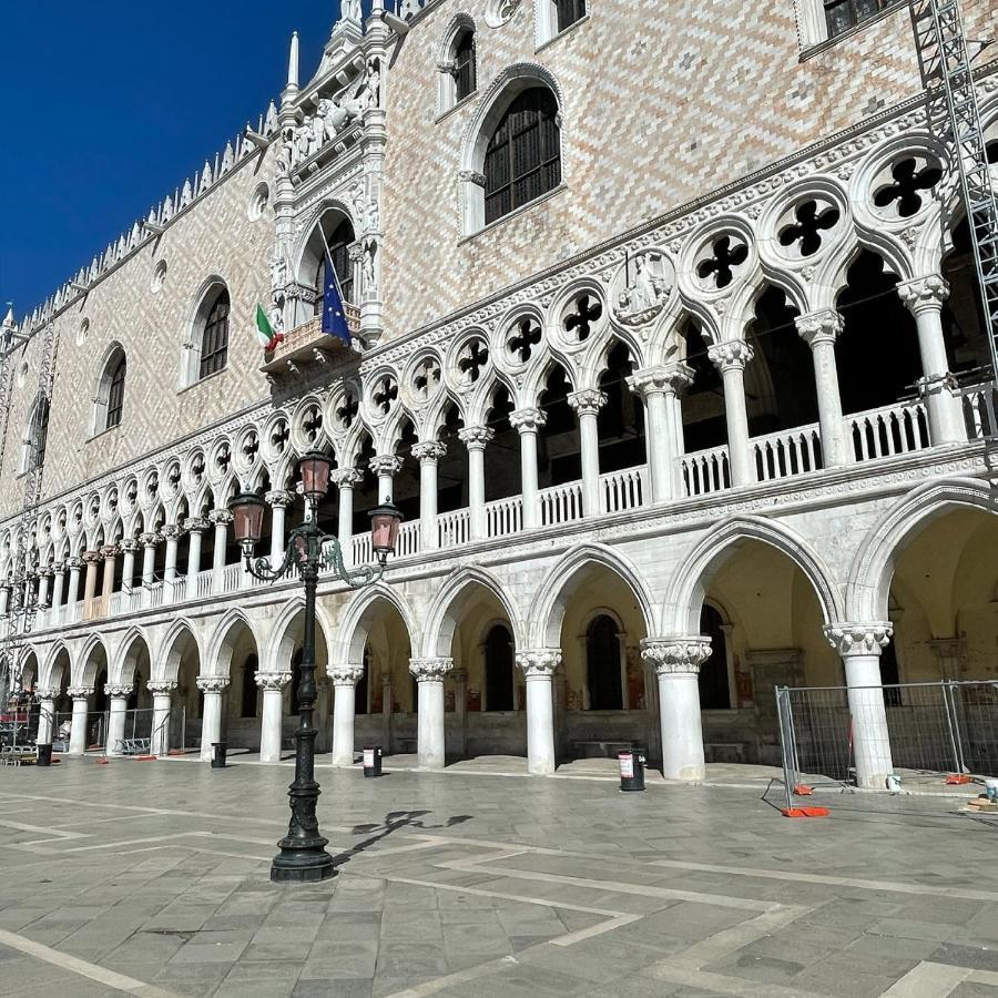 Royal Rialto Apartment - Grand Canal View Венеция Экстерьер фото