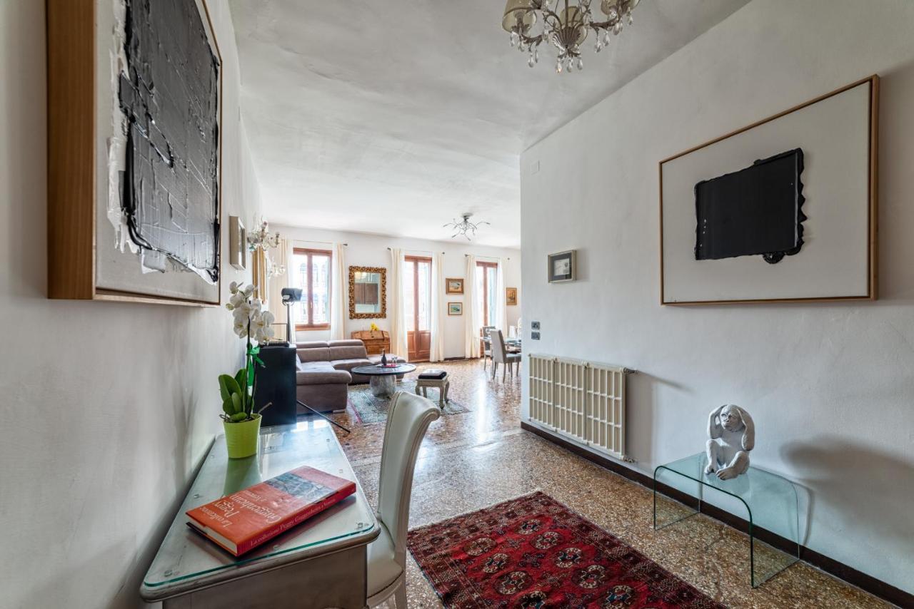 Royal Rialto Apartment - Grand Canal View Венеция Экстерьер фото