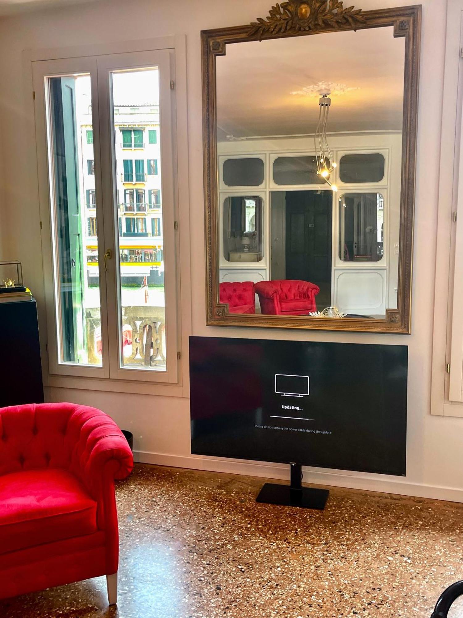 Royal Rialto Apartment - Grand Canal View Венеция Экстерьер фото