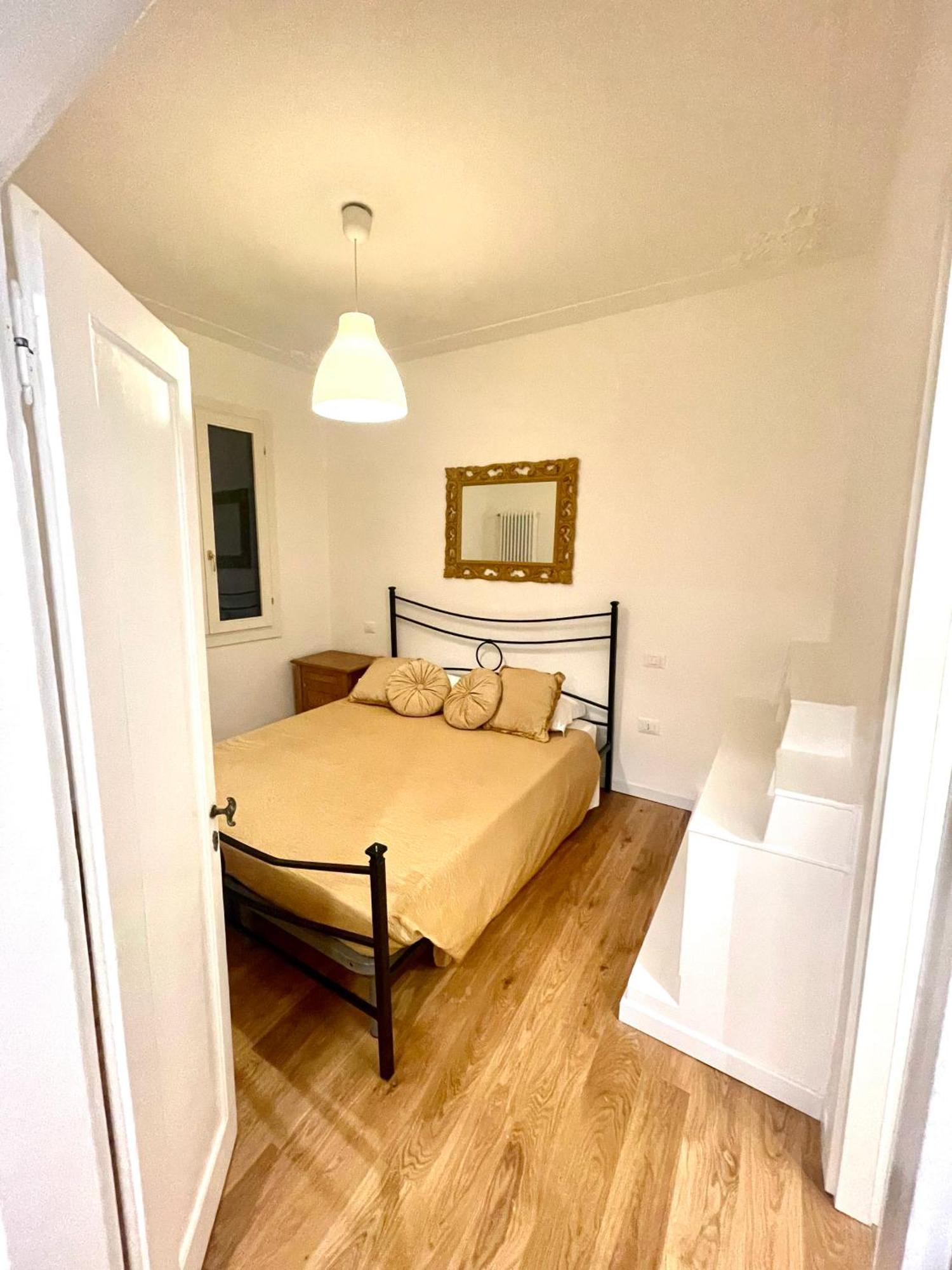 Royal Rialto Apartment - Grand Canal View Венеция Экстерьер фото