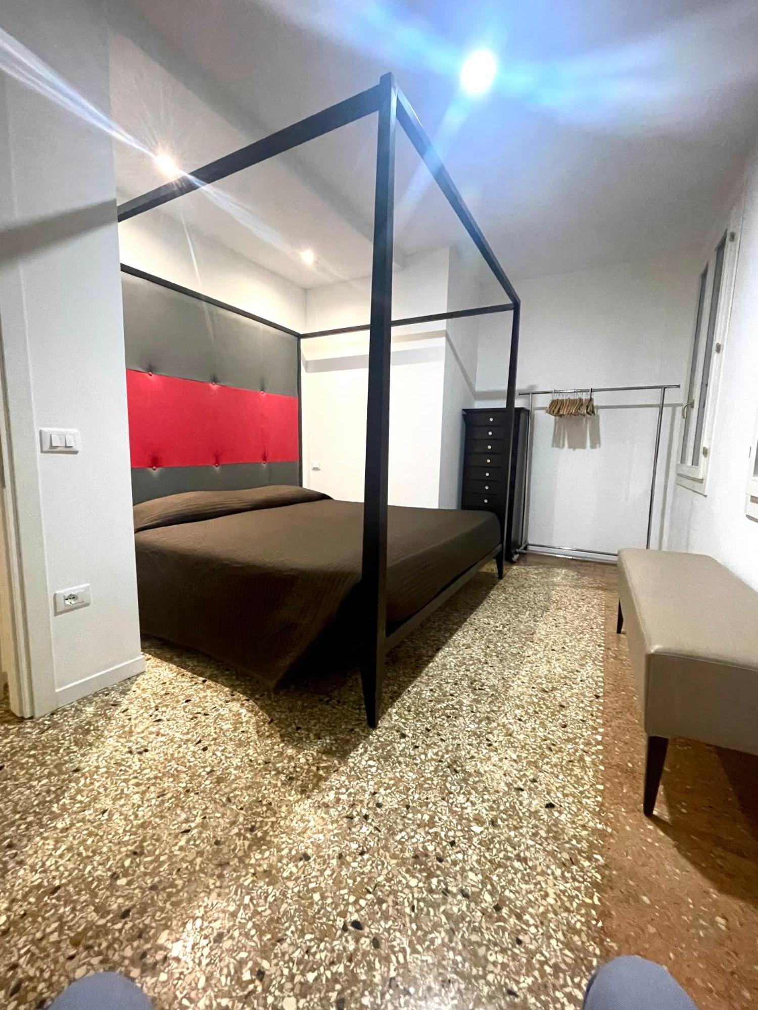 Royal Rialto Apartment - Grand Canal View Венеция Экстерьер фото